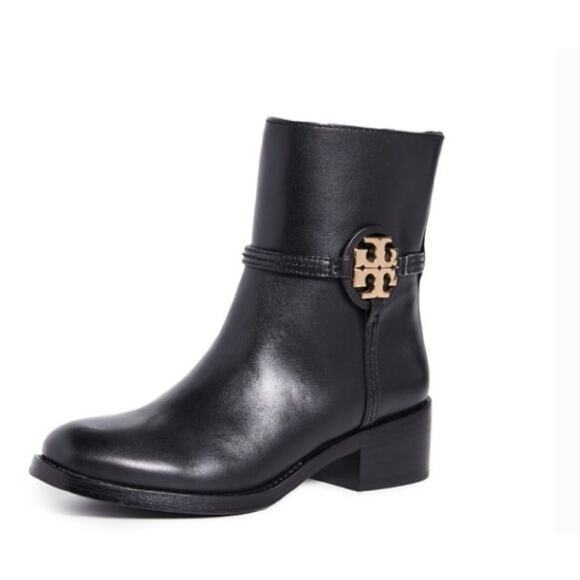 Tory Burch Miller Bootie in Black Leather Logo Zip Ankle Boot New in Box Size 6 - Picture 2 of 10
